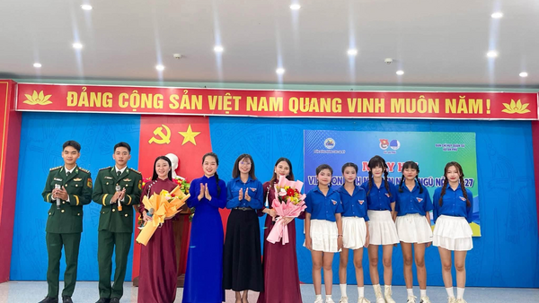 TUỔI TRẺ AN PHÚ SÔI NỔI NGÀY HỘI “VIẾT ĐƠN TÌNH NGUYỆN NHẬP NGŨ” NĂM 2027